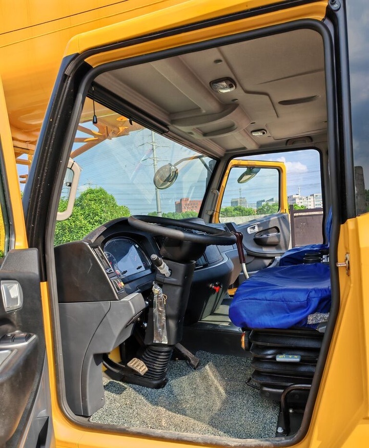 XCMG QY70KC - Mobilkran: bild 3 XCMG QY70KC - Mobilkran: bild 3