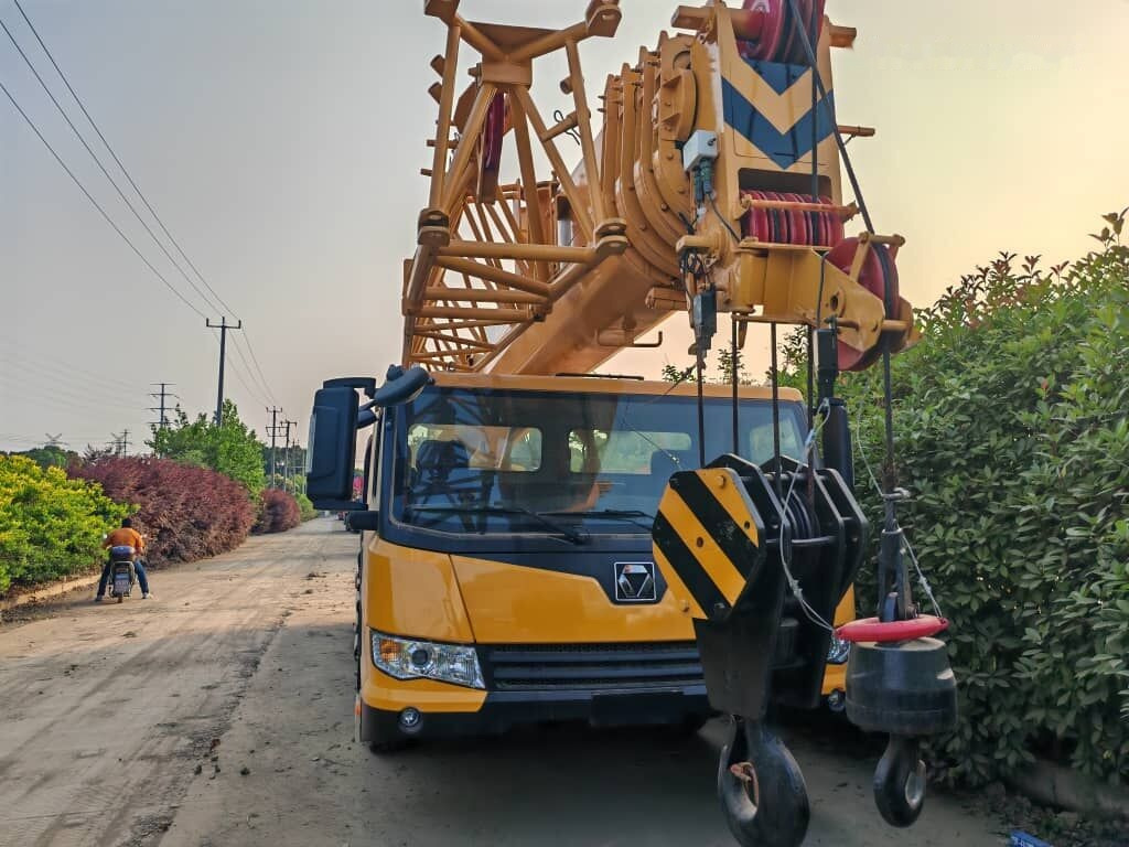 XCMG XCT25 QY25KC XCT50 XCT25K5A - Mobilkran: bild 1 XCMG XCT25 QY25KC XCT50 XCT25K5A - Mobilkran: bild 1