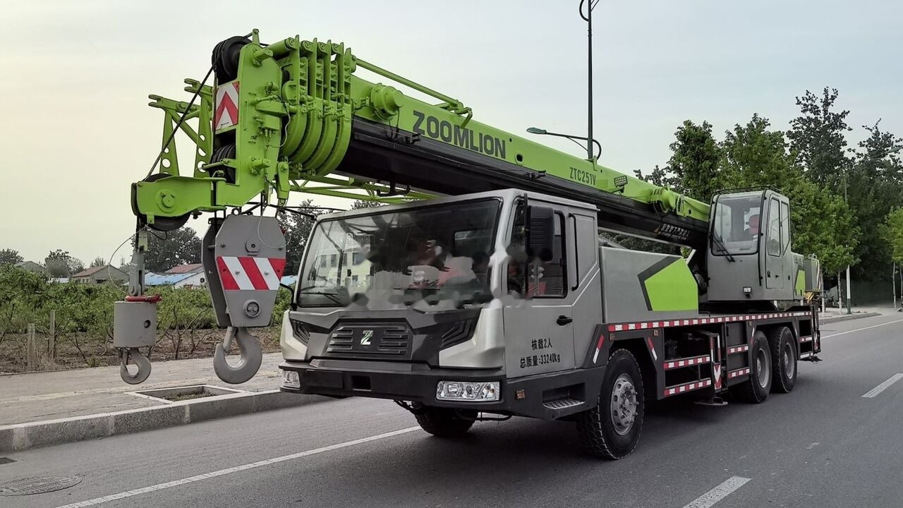 Zoomlion ZTC251V ZTC251V ZTC350 ZTV500 ZTC750 25T 25ton 35ton 50ton - Mobilkran: bild 3 Zoomlion ZTC251V ZTC251V ZTC350 ZTV500 ZTC750 25T 25ton 35ton 50ton - Mobilkran: bild 3