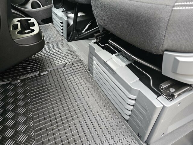 FIAT Ducato 120 L2H1 Premium Kabine + Visibility... - Små skåpbil: bild 5 FIAT Ducato 120 L2H1 Premium Kabine + Visibility... - Små skåpbil: bild 5