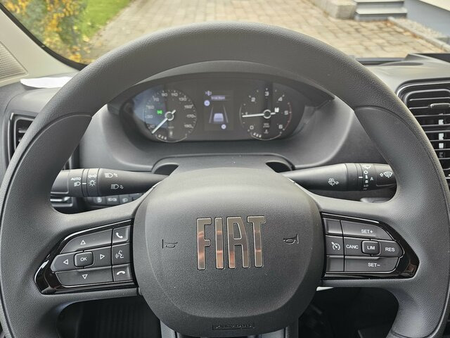 FIAT Ducato 140 DOKA Pritsche 2,9 Meter Klima DAB... - Transportbil med flak, Dubbelhytt transportbil: bild 4 FIAT Ducato 140 DOKA Pritsche 2,9 Meter Klima DAB... - Transportbil med flak, Dubbelhytt transportbil: bild 4