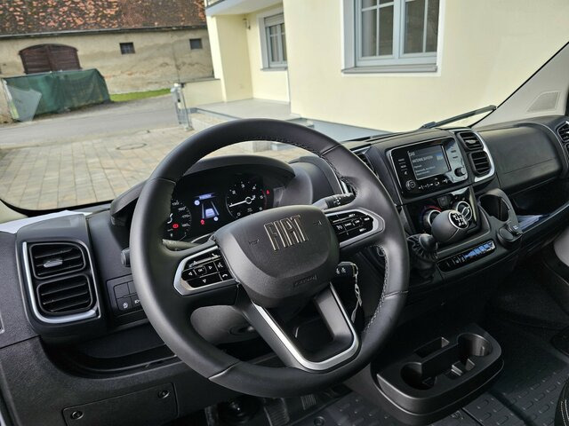 FIAT Ducato 35 L3H2 MAXI 13m³ 180 teilverglast... - Skåpbil: bild 4 FIAT Ducato 35 L3H2 MAXI 13m³ 180 teilverglast... - Skåpbil: bild 4