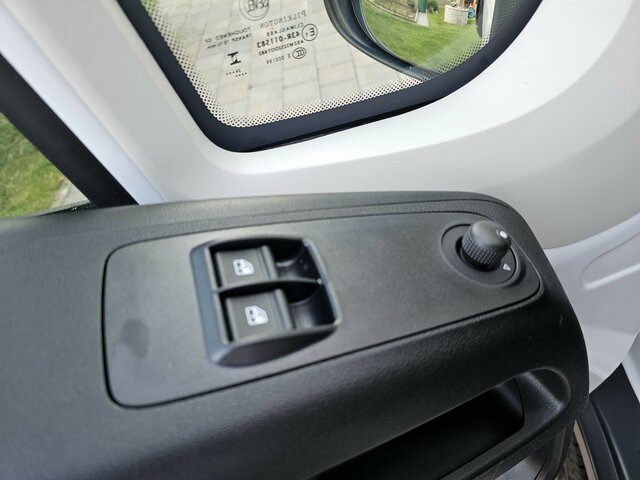 FIAT Ducato MAXI Serie 9.2 2025 DOKA 3-Seitenkiipper... - Tippbil lastbil: bild 4 FIAT Ducato MAXI Serie 9.2 2025 DOKA 3-Seitenkiipper... - Tippbil lastbil: bild 4