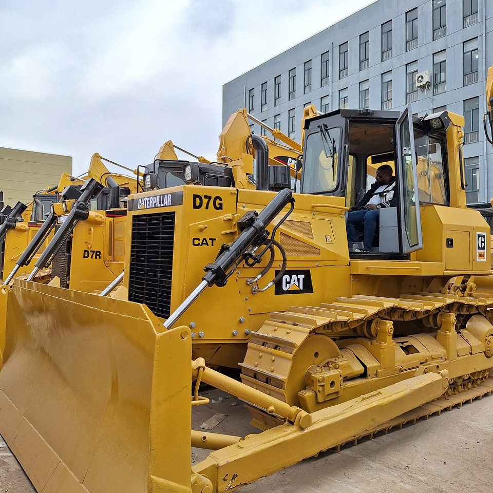 CAT D7G Bulldozer - Bulldozer: bild 1 CAT D7G Bulldozer - Bulldozer: bild 1
