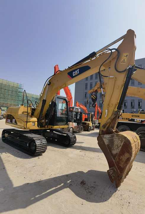 Original used Caterpillar 312D excavator - Bandgrävare: bild 2 Original used Caterpillar 312D excavator - Bandgrävare: bild 2