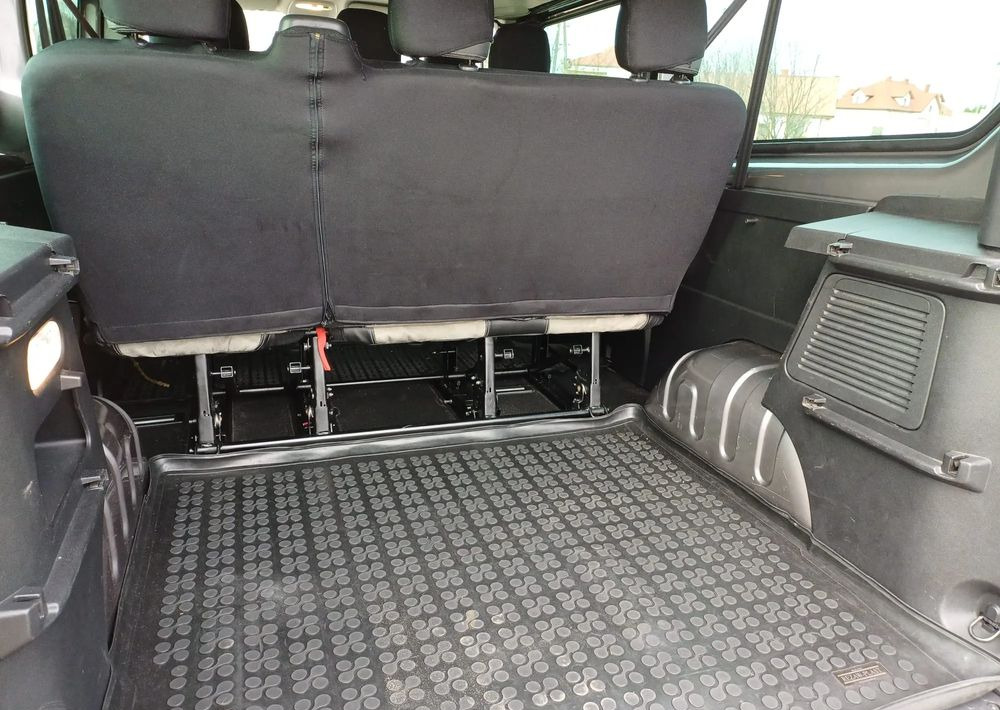 Minibuss, Persontransport Renault Trafic 2.0 dCi Escapade EDC: bild 9 Minibuss, Persontransport Renault Trafic 2.0 dCi Escapade EDC: bild 9