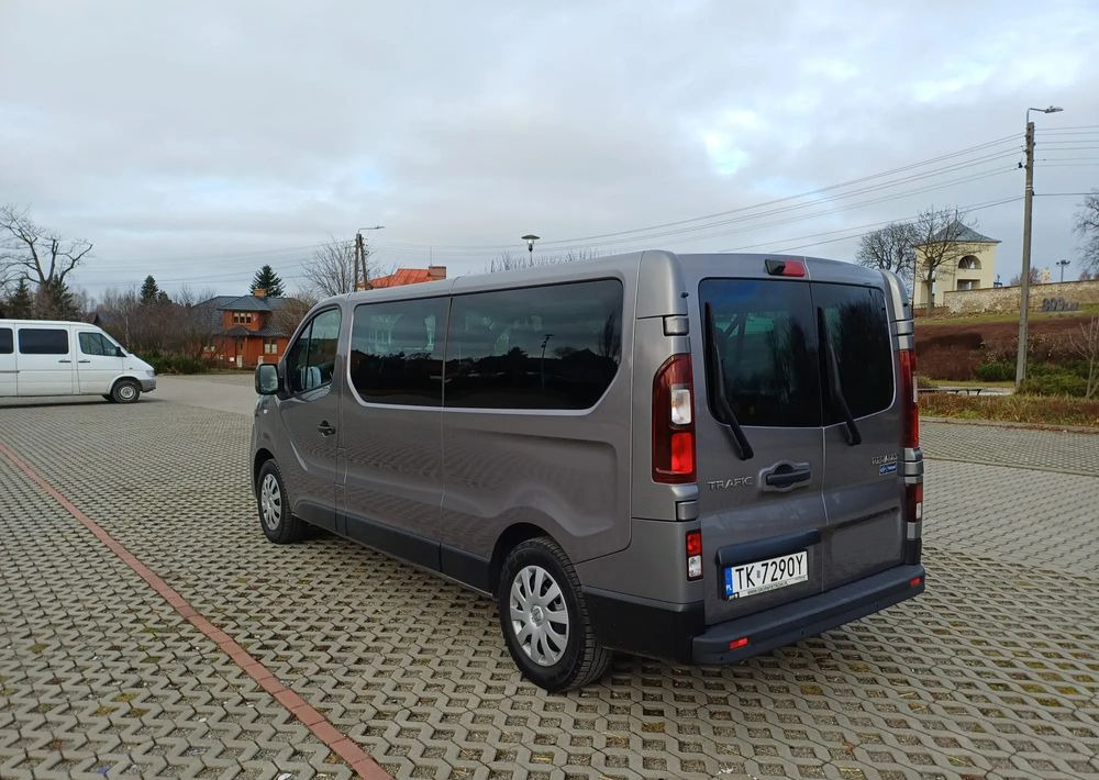 Minibuss, Persontransport Renault Trafic 2.0 dCi Escapade EDC: bild 8 Minibuss, Persontransport Renault Trafic 2.0 dCi Escapade EDC: bild 8