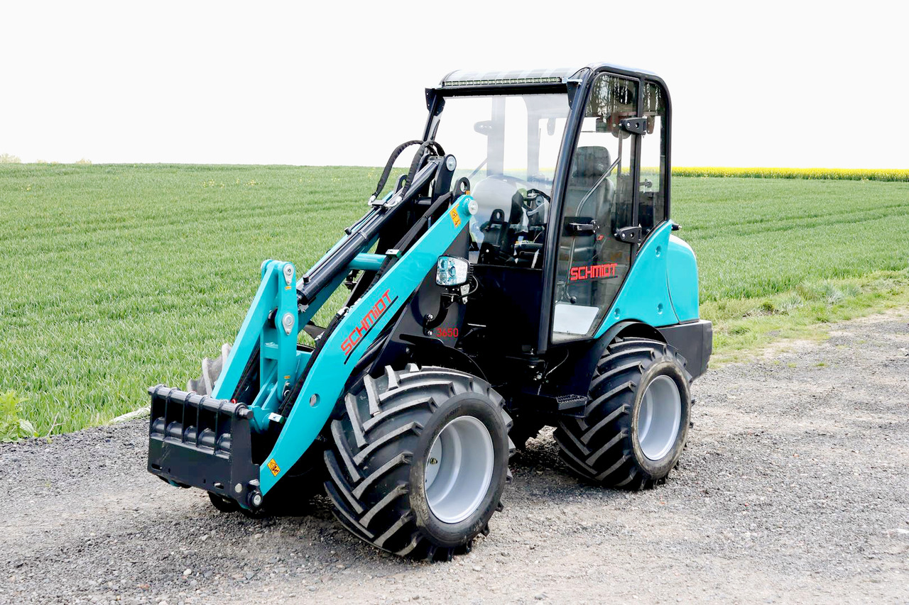 SCHMiDT 3650 - Yanmar engine - Hjullastare: bild 2 SCHMiDT 3650 - Yanmar engine - Hjullastare: bild 2