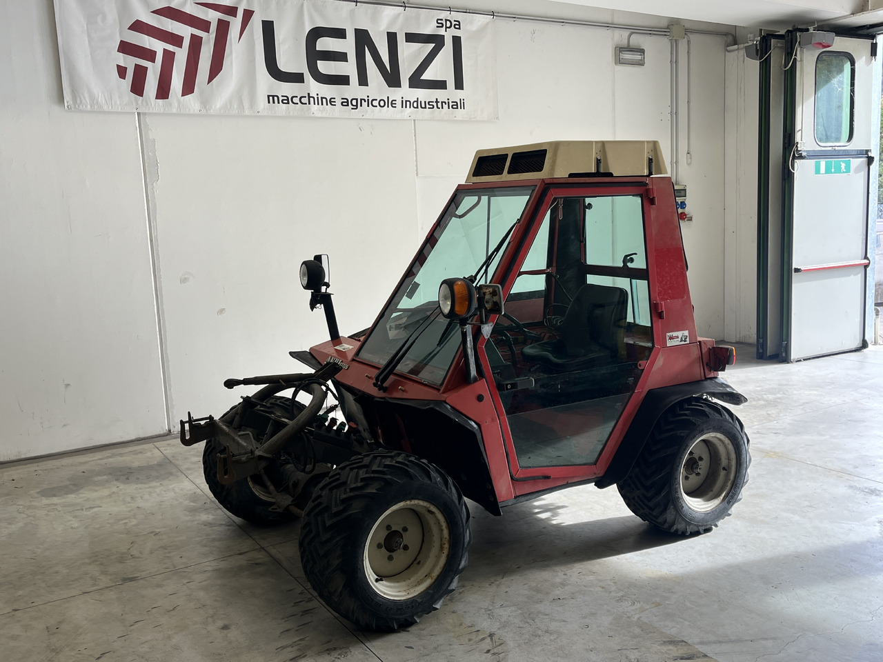 AEBI TT 70 S - Traktor: bild 2 AEBI TT 70 S - Traktor: bild 2