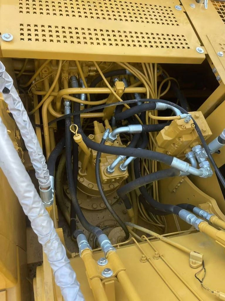 CAT 320 B - Bandgrävare: bild 2 CAT 320 B - Bandgrävare: bild 2