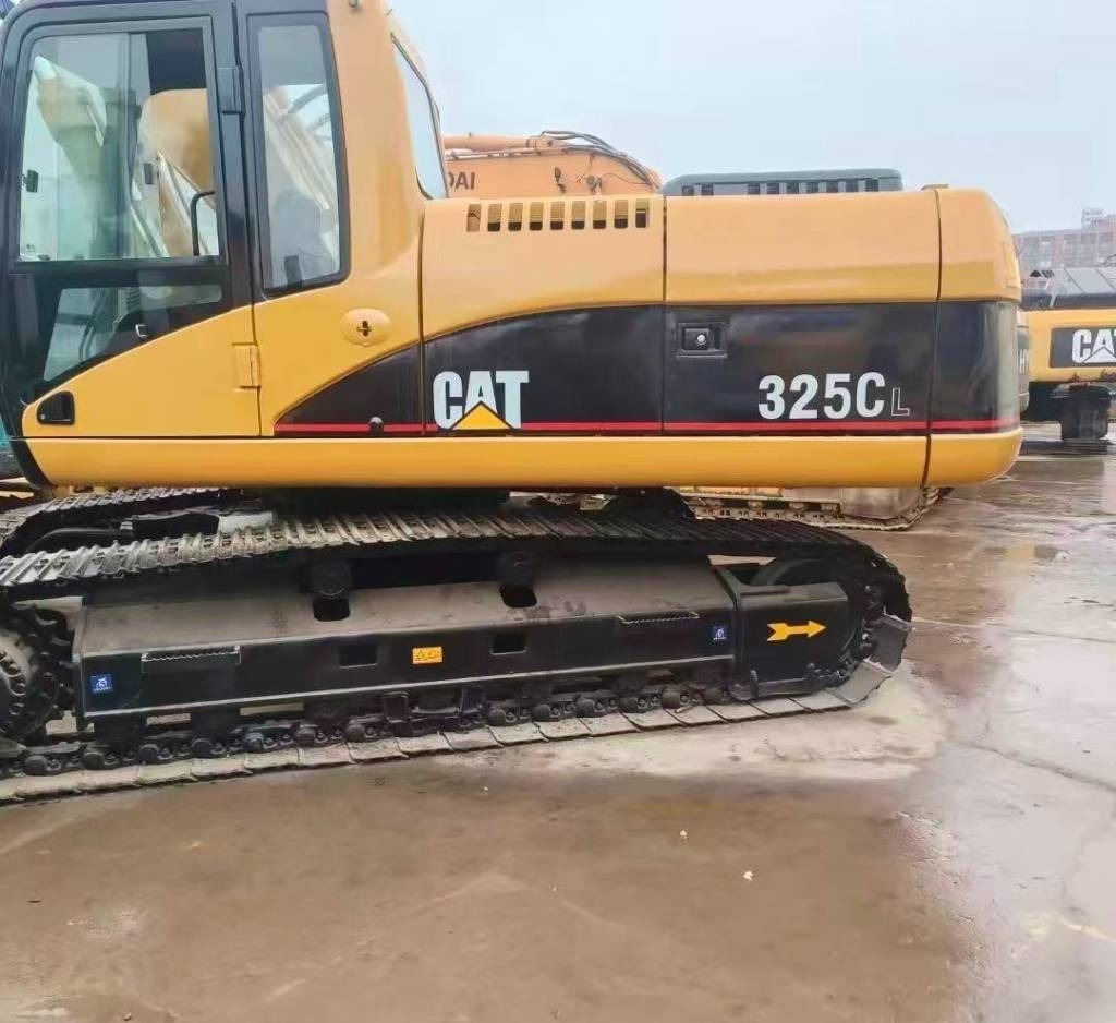 CAT 325 C - Bandgrävare: bild 2 CAT 325 C - Bandgrävare: bild 2