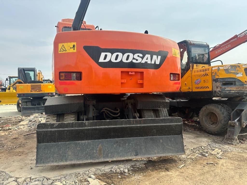 Doosan DH 150 W-7  - Grävmaskin på däck: bild 3 Doosan DH 150 W-7  - Grävmaskin på däck: bild 3