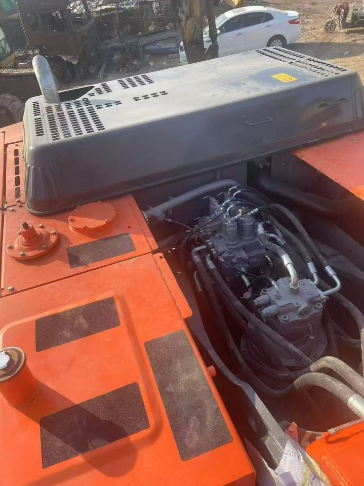 Bandgrävare Hitachi ZX 350: bild 7 Bandgrävare Hitachi ZX 350: bild 7