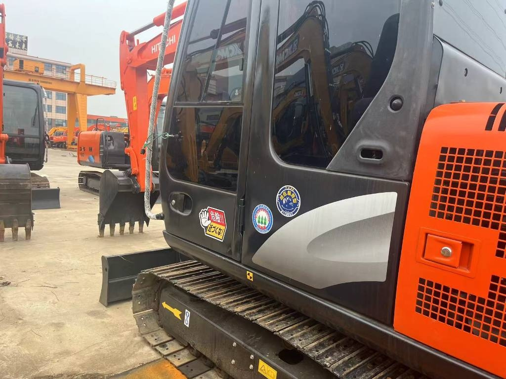 Hitachi ZX 60 - Minigrävmaskin: bild 1 Hitachi ZX 60 - Minigrävmaskin: bild 1