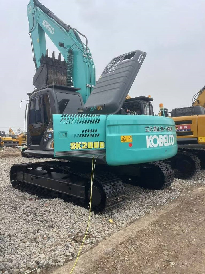 Kobelco 200 - Bandgrävare: bild 5 Kobelco 200 - Bandgrävare: bild 5