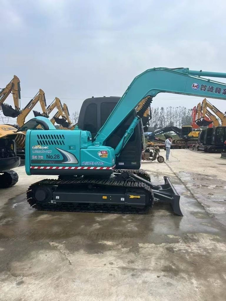 Kobelco SK 75 - Bandgrävare: bild 1 Kobelco SK 75 - Bandgrävare: bild 1