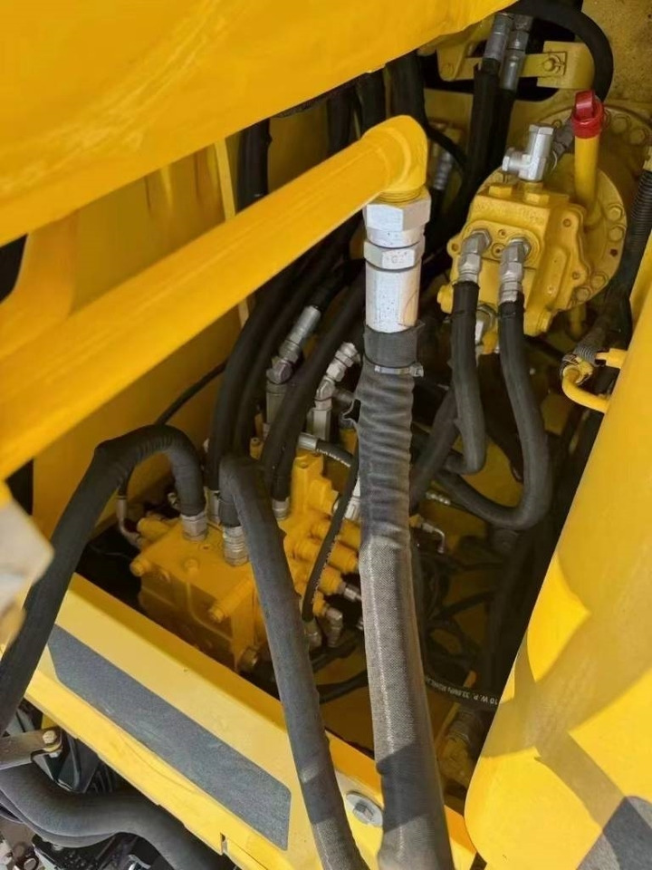 Komatsu PC 130 - Bandgrävare: bild 5 Komatsu PC 130 - Bandgrävare: bild 5