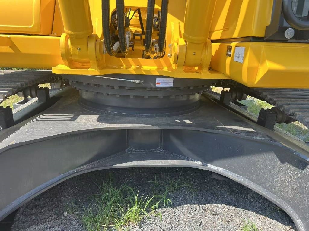 Komatsu PC 300 - Bandgrävare: bild 4 Komatsu PC 300 - Bandgrävare: bild 4