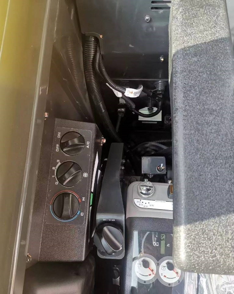 Komatsu PC 58 - Minigrävmaskin: bild 5 Komatsu PC 58 - Minigrävmaskin: bild 5