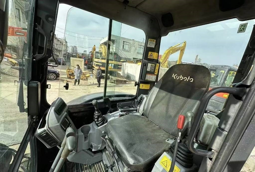 Kubota 163 - Bandgrävare: bild 3 Kubota 163 - Bandgrävare: bild 3