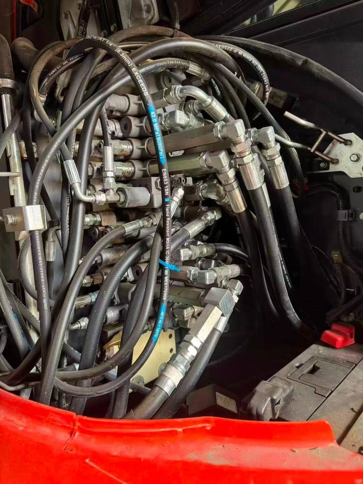 Kubota KX 165 - Bandgrävare: bild 5 Kubota KX 165 - Bandgrävare: bild 5