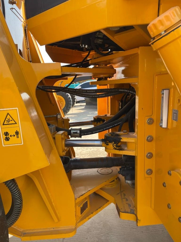 Liugong 856 H - Bandgrävare: bild 3 Liugong 856 H - Bandgrävare: bild 3