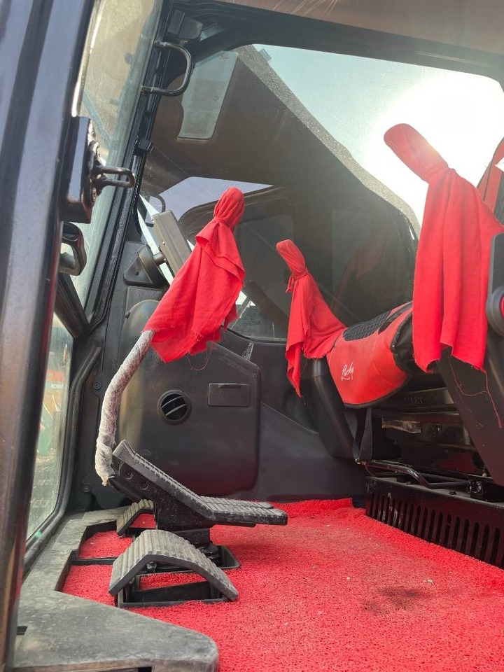 Sany SY 235 - Bandgrävare: bild 4 Sany SY 235 - Bandgrävare: bild 4