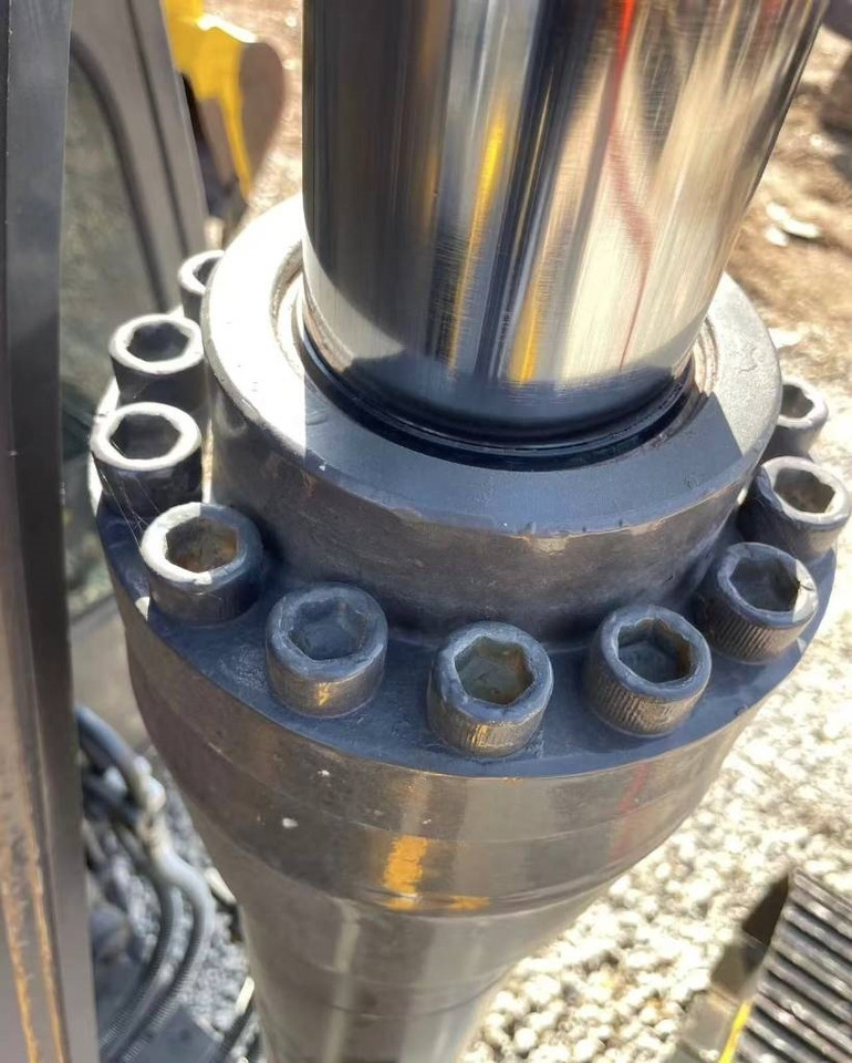 Volvo EC 240 - Bandgrävare: bild 3 Volvo EC 240 - Bandgrävare: bild 3