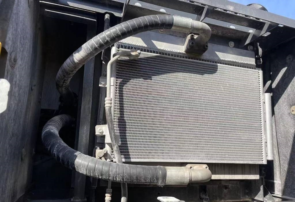 Volvo EC 240 - Bandgrävare: bild 4 Volvo EC 240 - Bandgrävare: bild 4