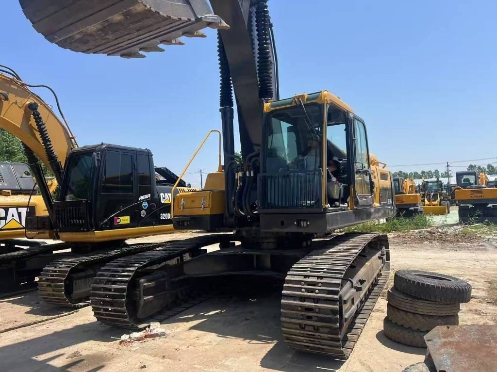 Volvo EC 380 - Bandgrävare: bild 3 Volvo EC 380 - Bandgrävare: bild 3