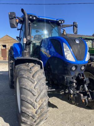 New Holland T7.210 - Traktor: bild 1 New Holland T7.210 - Traktor: bild 1