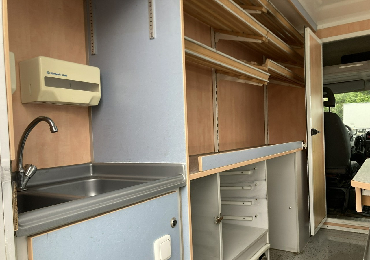 Citroen Jumper Autosklep 4X4 pieczy Gastronomiczny Food Truck Foodtruck sklep bar - Matbil: bild 5 Citroen Jumper Autosklep 4X4 pieczy Gastronomiczny Food Truck Foodtruck sklep bar - Matbil: bild 5