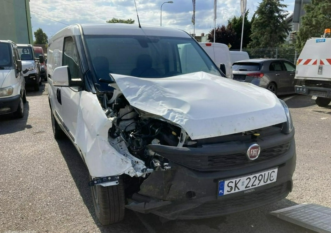Fiat Doblo Fiat Doblo MAXI 1,6 jtd ECO Flex 105KM Klima 2021 Salon PL - Skåpbil: bild 2 Fiat Doblo Fiat Doblo MAXI 1,6 jtd ECO Flex 105KM Klima 2021 Salon PL - Skåpbil: bild 2