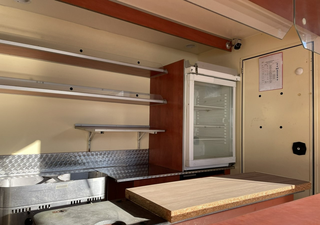 Fiat Ducato Autosklep wędlin Gastronomiczna food truck foodtruck sklep 118tkm 20 - Matbil: bild 3 Fiat Ducato Autosklep wędlin Gastronomiczna food truck foodtruck sklep 118tkm 20 - Matbil: bild 3