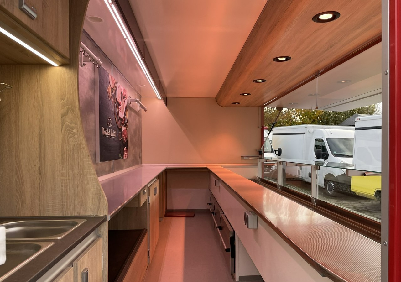 Fiat Ducato Autosklep wędlin Gastronomiczna food truck foodtruck sklep Borco 202 - Matbil: bild 4 Fiat Ducato Autosklep wędlin Gastronomiczna food truck foodtruck sklep Borco 202 - Matbil: bild 4