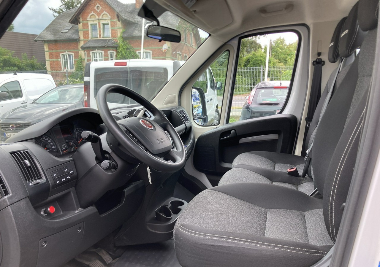 Fiat Ducato FIAT Ducato Max 2,3-180KM Skrzynia Rama Klima Navi 2021 - Transportbil med flak: bild 3 Fiat Ducato FIAT Ducato Max 2,3-180KM Skrzynia Rama Klima Navi 2021 - Transportbil med flak: bild 3