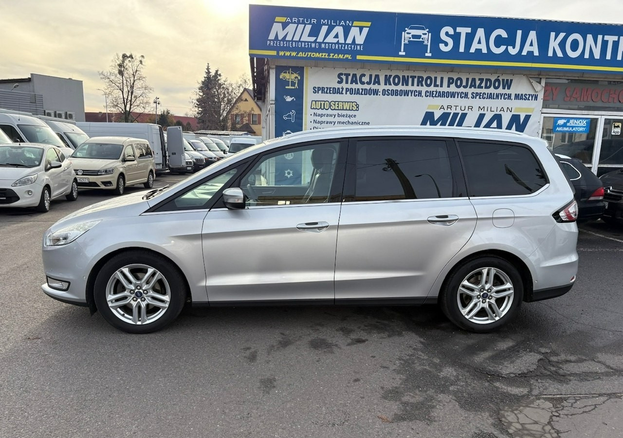 Ford Galaxy V 2.0Tdci 180KM Automat Titanium+ 7osobowy Navi LED Asystent Nagłośnie - Personbil: bild 3 Ford Galaxy V 2.0Tdci 180KM Automat Titanium+ 7osobowy Navi LED Asystent Nagłośnie - Personbil: bild 3