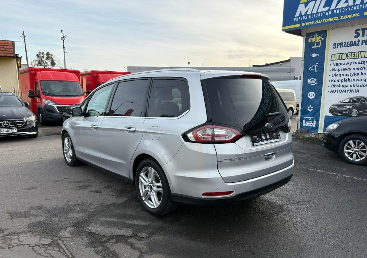 Ford Galaxy V 2.0Tdci 180KM Automat Titanium+ 7osobowy Navi LED Asystent Nagłośnie - Personbil: bild 4 Ford Galaxy V 2.0Tdci 180KM Automat Titanium+ 7osobowy Navi LED Asystent Nagłośnie - Personbil: bild 4