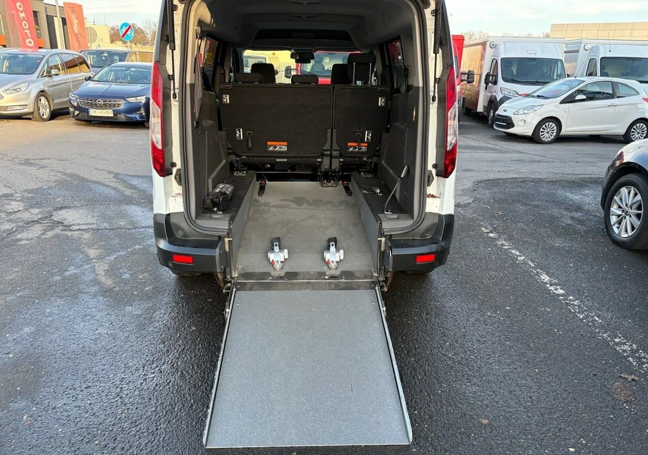 Ford Tourneo Connect II Connect Automat dla niepełnosprawnych Rampa Inwalida PFRON 2021 - Kombi: bild 5 Ford Tourneo Connect II Connect Automat dla niepełnosprawnych Rampa Inwalida PFRON 2021 - Kombi: bild 5