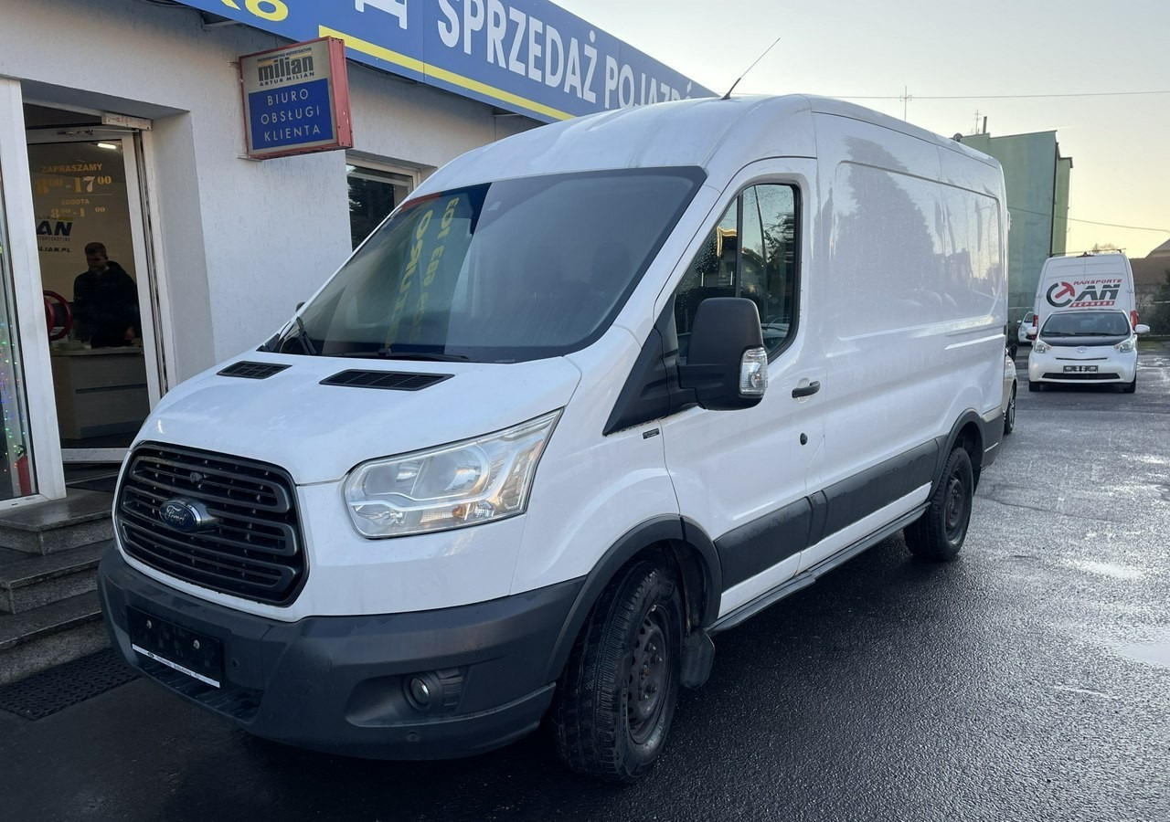 Ford Transit Ford Transit 2,2 DCI-155KM Klima 4X4 Kamera 129tkm Model 2017 - Skåpbil: bild 4 Ford Transit Ford Transit 2,2 DCI-155KM Klima 4X4 Kamera 129tkm Model 2017 - Skåpbil: bild 4