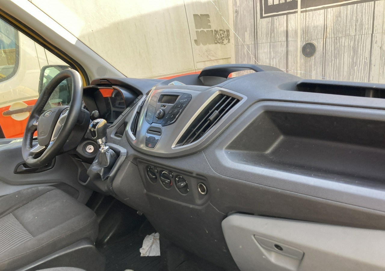 Skåpbil Ford Transit Transit 2.2 Klima 2016: bild 8 Skåpbil Ford Transit Transit 2.2 Klima 2016: bild 8