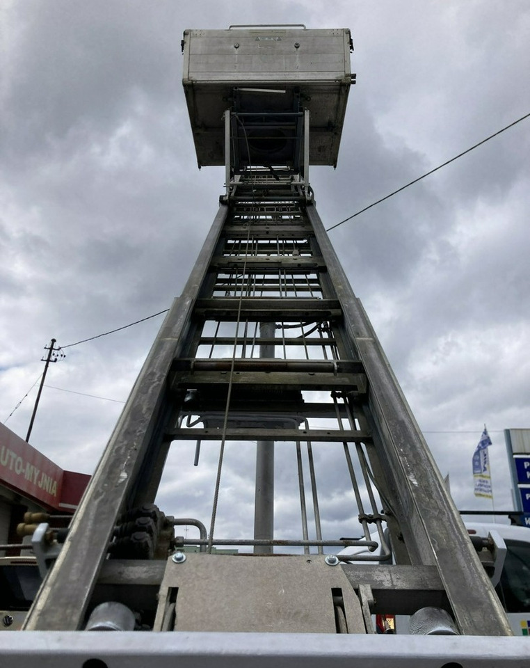 Inna Inny Drabina dekarska winda budowlana zwyżka podnośnik koszowy HD20 Boeck - Lift: bild 3 Inna Inny Drabina dekarska winda budowlana zwyżka podnośnik koszowy HD20 Boeck - Lift: bild 3