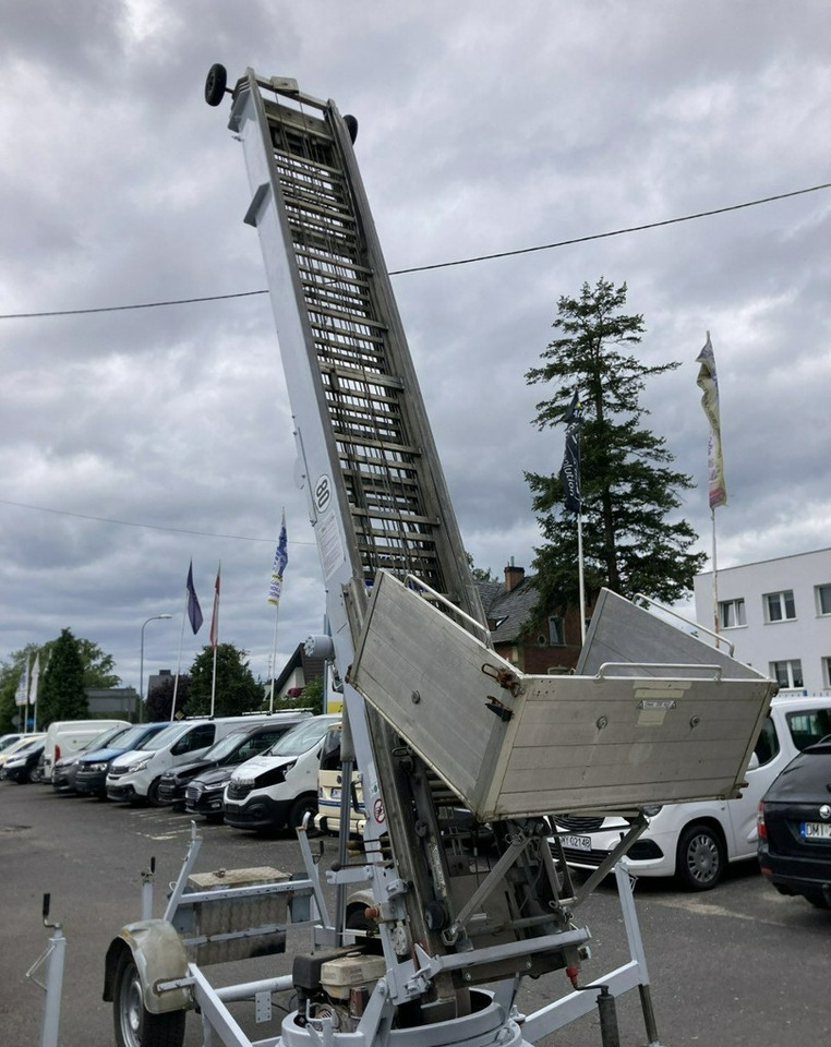 Inna Inny Drabina dekarska winda budowlana zwyżka podnośnik koszowy HD20 Boeck - Lift: bild 2 Inna Inny Drabina dekarska winda budowlana zwyżka podnośnik koszowy HD20 Boeck - Lift: bild 2