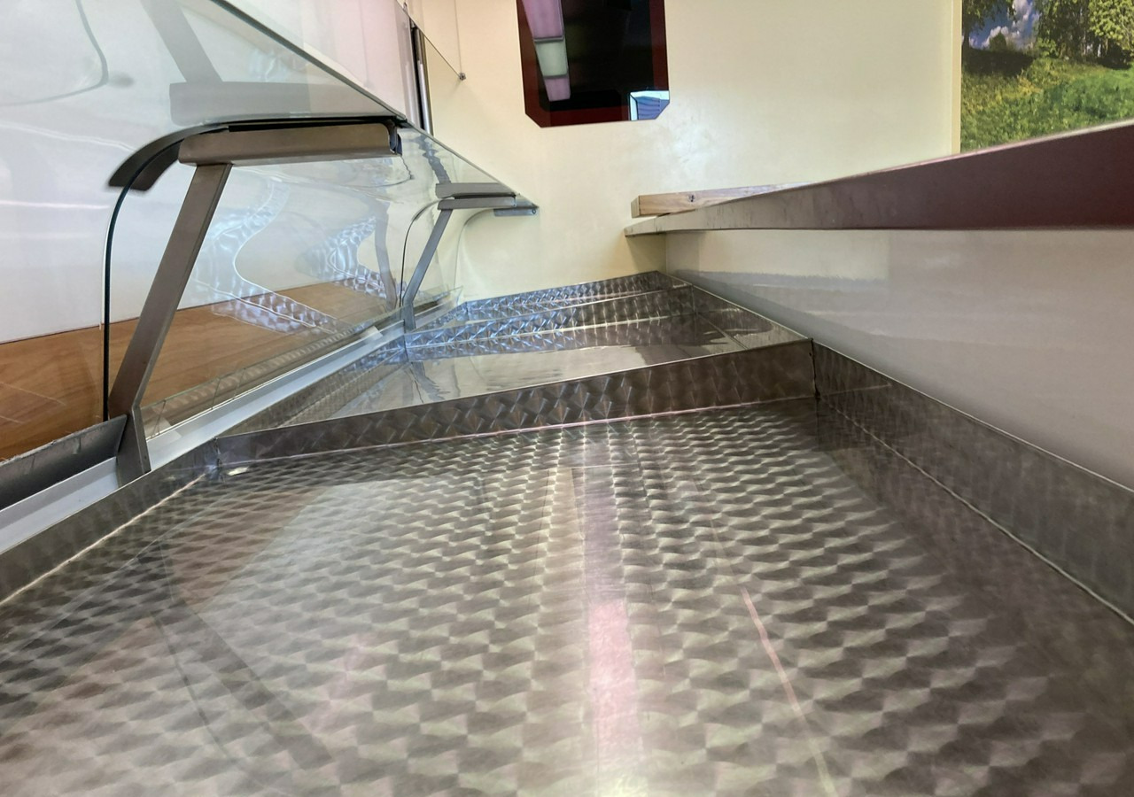 Försäljningsvagn Inna Inny Przycz Autosklep wędlin Gastronomiczna food truck foodtruck sklep 20: bild 7 Försäljningsvagn Inna Inny Przycz Autosklep wędlin Gastronomiczna food truck foodtruck sklep 20: bild 7