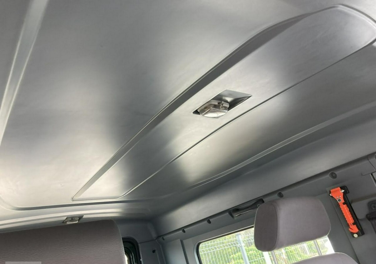 Iveco Massif Iveco 3.0 HPI 4X4 Klima Massif Santana Ciężarowy 2009 - Skåpbil: bild 3 Iveco Massif Iveco 3.0 HPI 4X4 Klima Massif Santana Ciężarowy 2009 - Skåpbil: bild 3