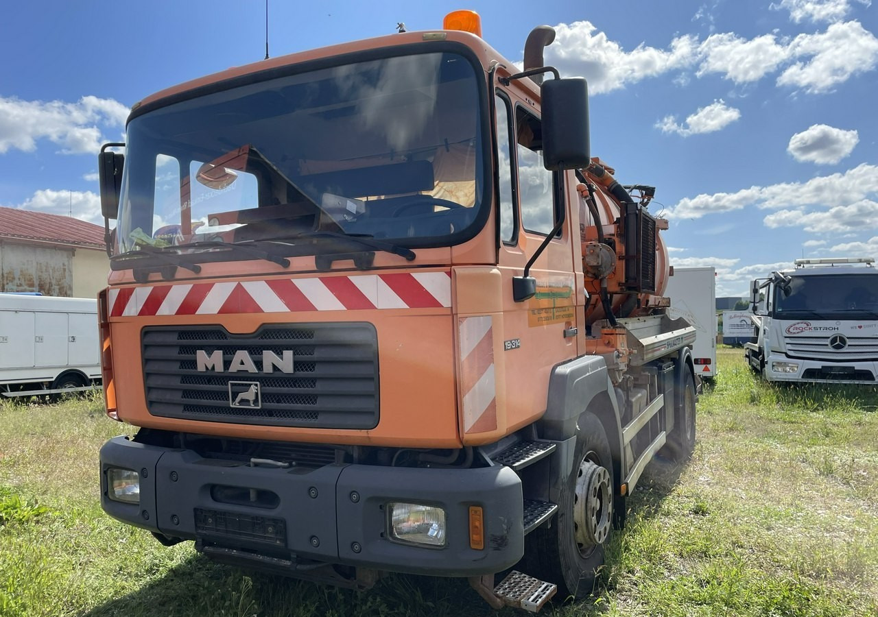 MAN Inny MAN Man 19-314 Wuko asenizacyjny kanalizacja - Sugbil: bild 1 MAN Inny MAN Man 19-314 Wuko asenizacyjny kanalizacja - Sugbil: bild 1