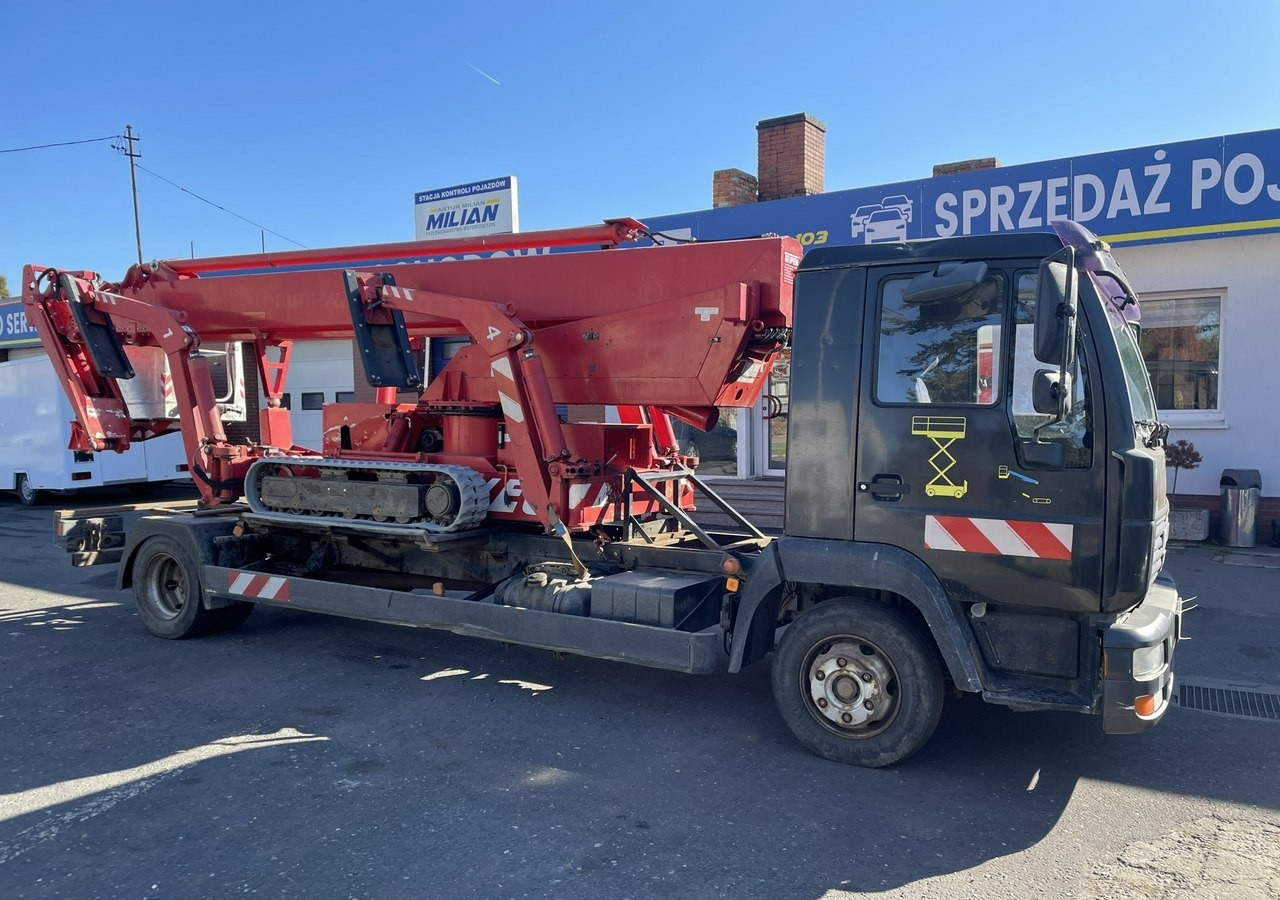 MAN Inny MAN Man Podnośnik koszowy zwyżka na gąsienicach TEUPEN LIFT LEO 30H. - Larvbandslift: bild 4 MAN Inny MAN Man Podnośnik koszowy zwyżka na gąsienicach TEUPEN LIFT LEO 30H. - Larvbandslift: bild 4