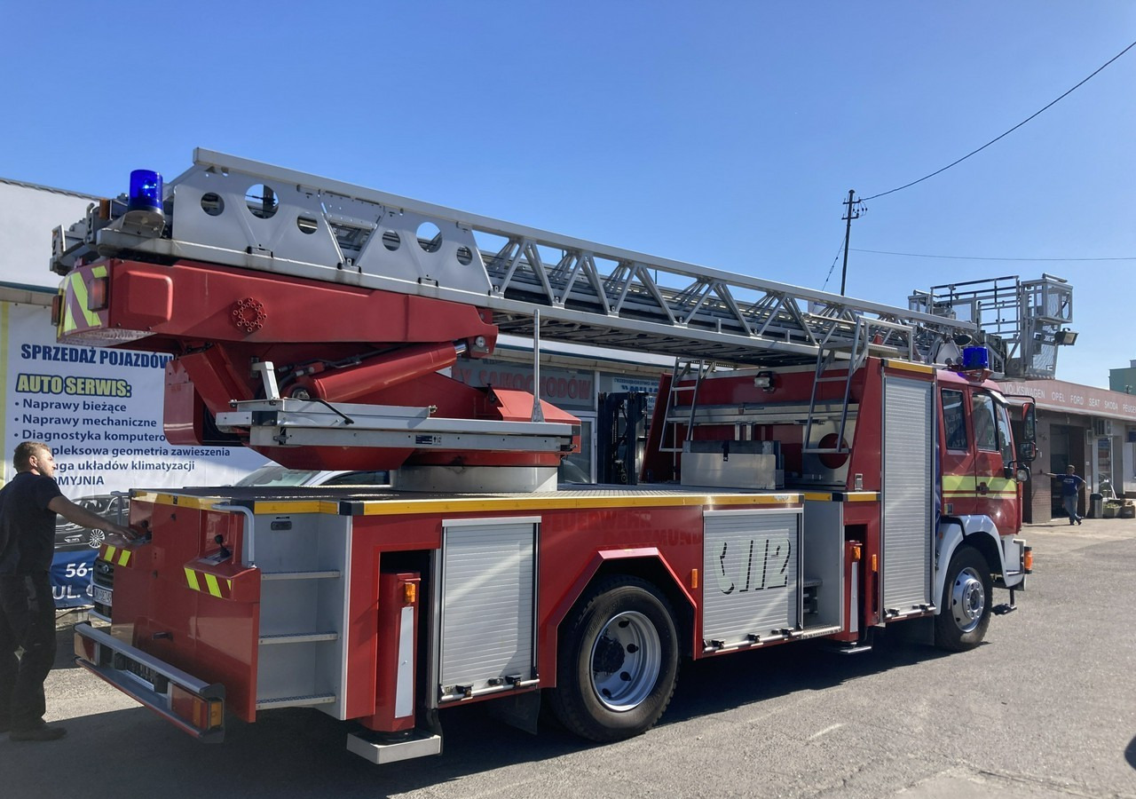 Leasa  MAN L 2000 MAN 15,280 Straż pożarna drabina Strażacka zwyżka 32m Metz Model 20 MAN L 2000 MAN 15,280 Straż pożarna drabina Strażacka zwyżka 32m Metz Model 20: bild 11