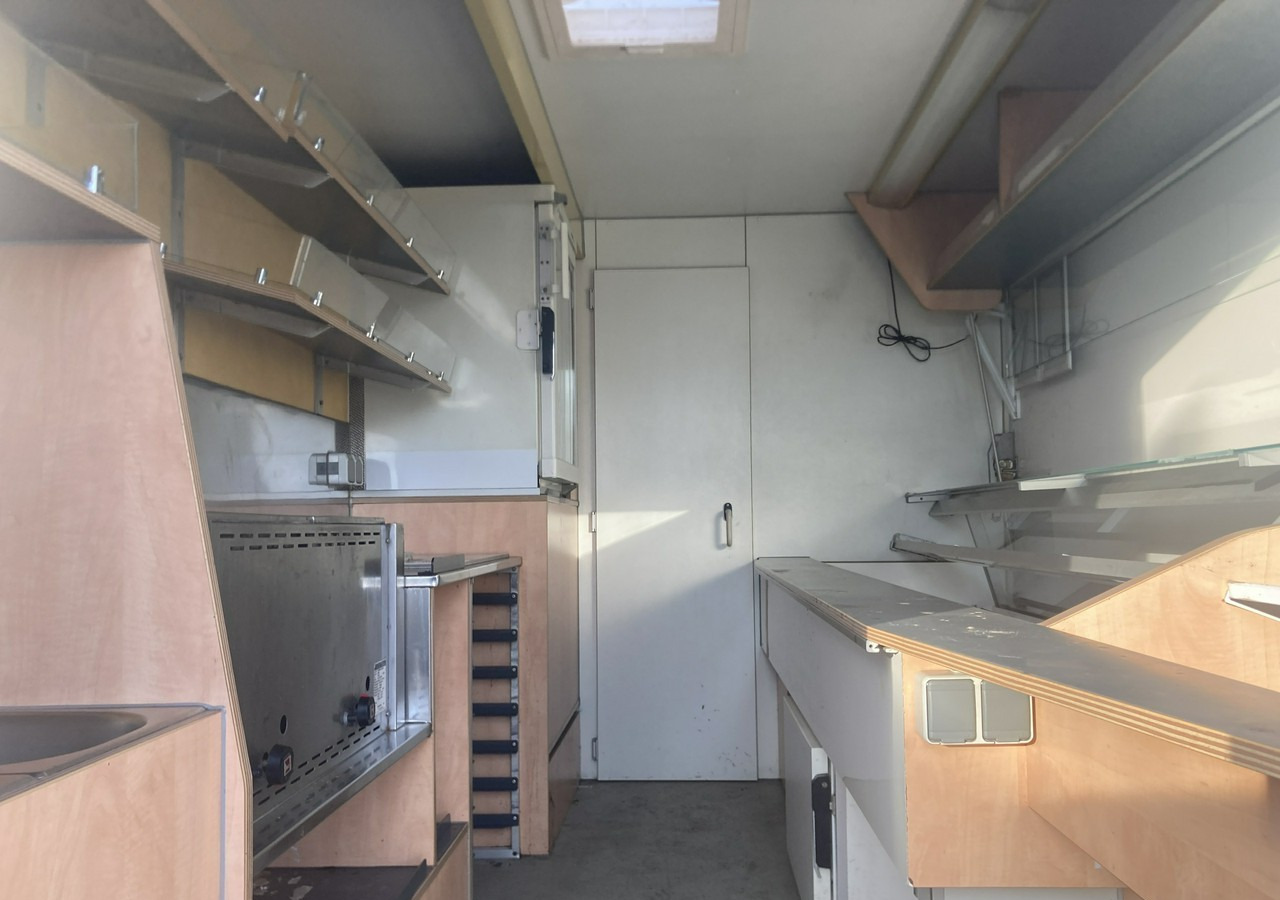 Mercedes-Benz Sprinter Autosklep Gastronomiczny Food Truck Foodtruck sklep bar 2009 Borco - Matbil: bild 2 Mercedes-Benz Sprinter Autosklep Gastronomiczny Food Truck Foodtruck sklep bar 2009 Borco - Matbil: bild 2