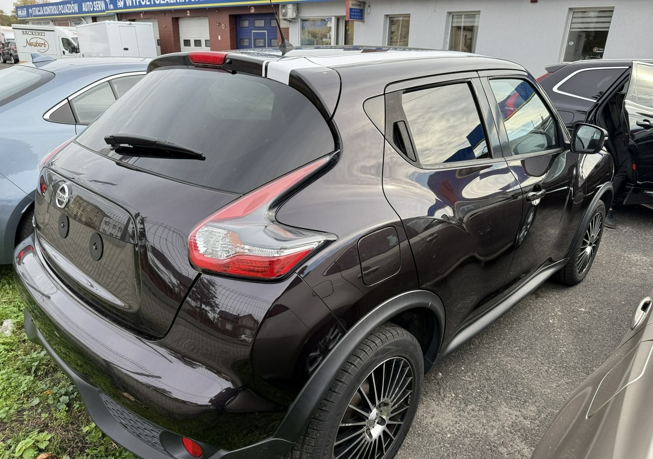 Nissan Juke Nisan Juke 1.2 - 115KM Benzyna Klima Navi Kamera 100tkm 2015 - SUV: bild 4 Nissan Juke Nisan Juke 1.2 - 115KM Benzyna Klima Navi Kamera 100tkm 2015 - SUV: bild 4